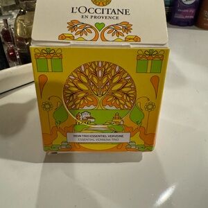 L'OCCITANE Yellow and Green Moisturizer Skincare